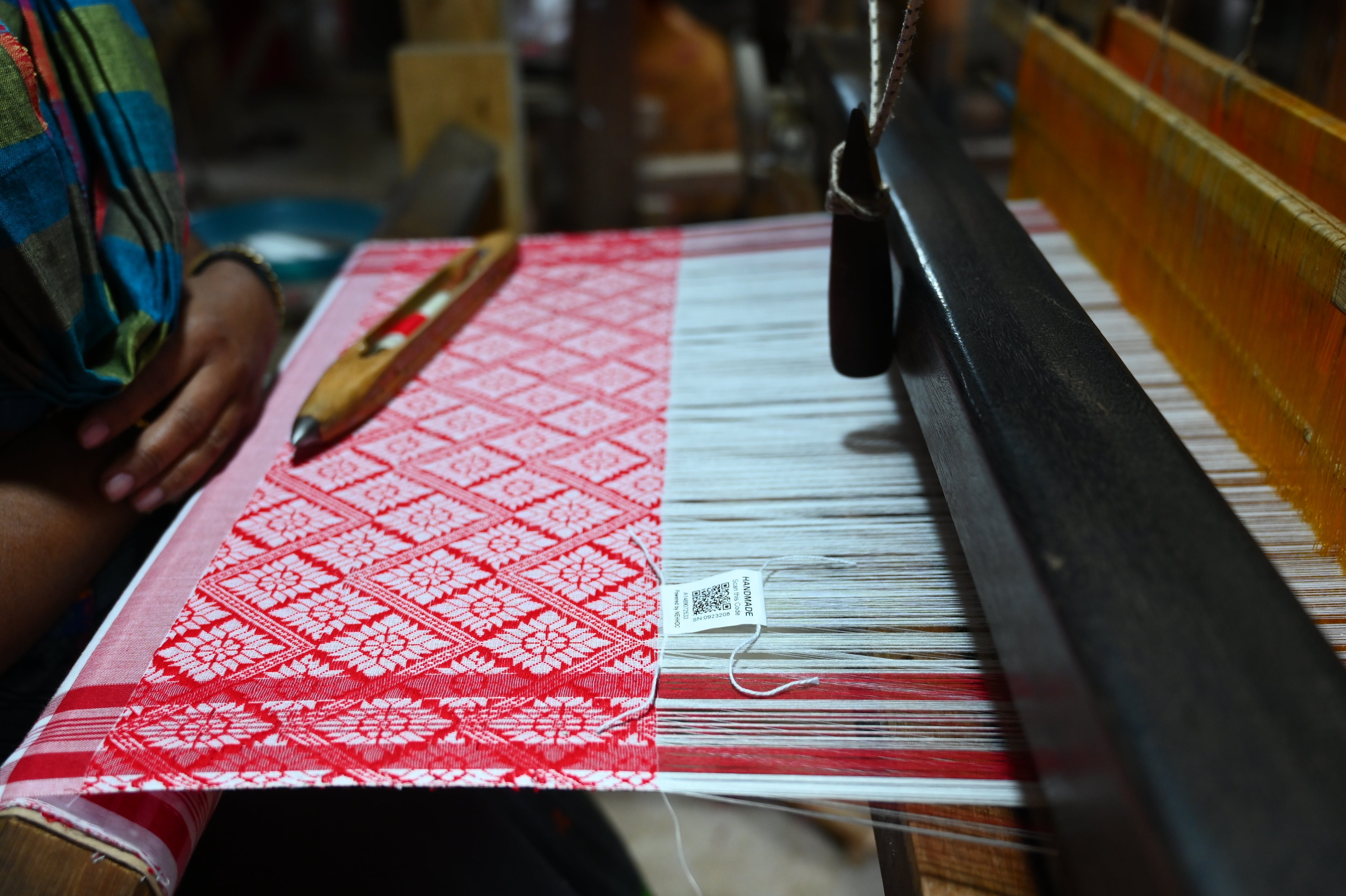 Sustainable Style: Embracing Eco-friendly Fashion with Handcrafted Handloom
