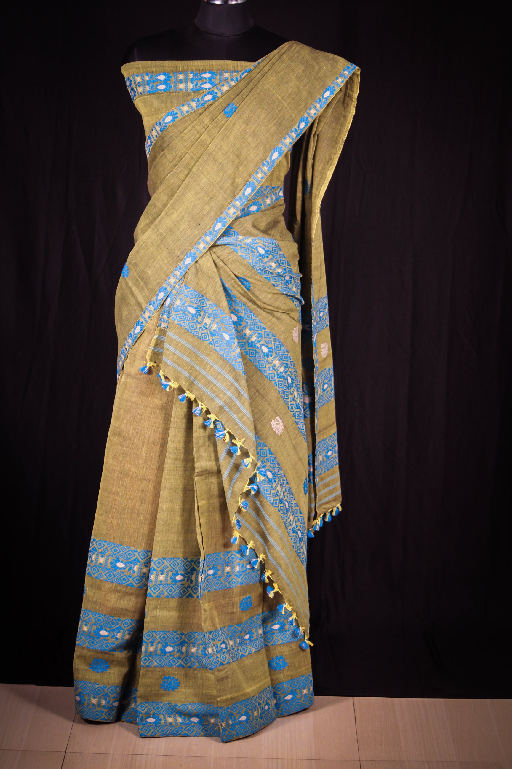HANDWOVEN ASSAM COTTON MEKHALA CHADOR CMC08
