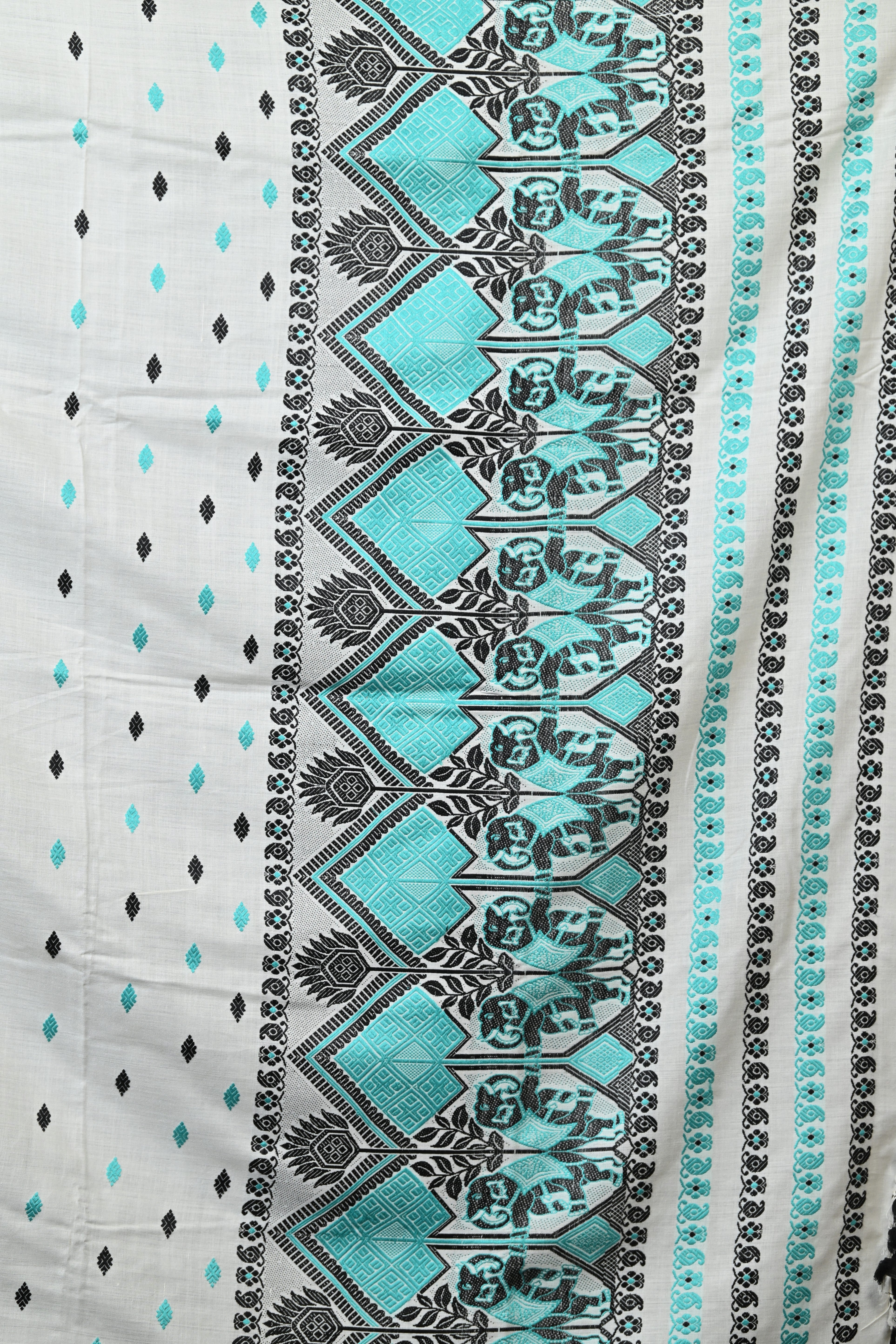 HANDWOVEN NATURAL DYE ASSAM AHIMSA (ERI) SILK SAREE ERS6940