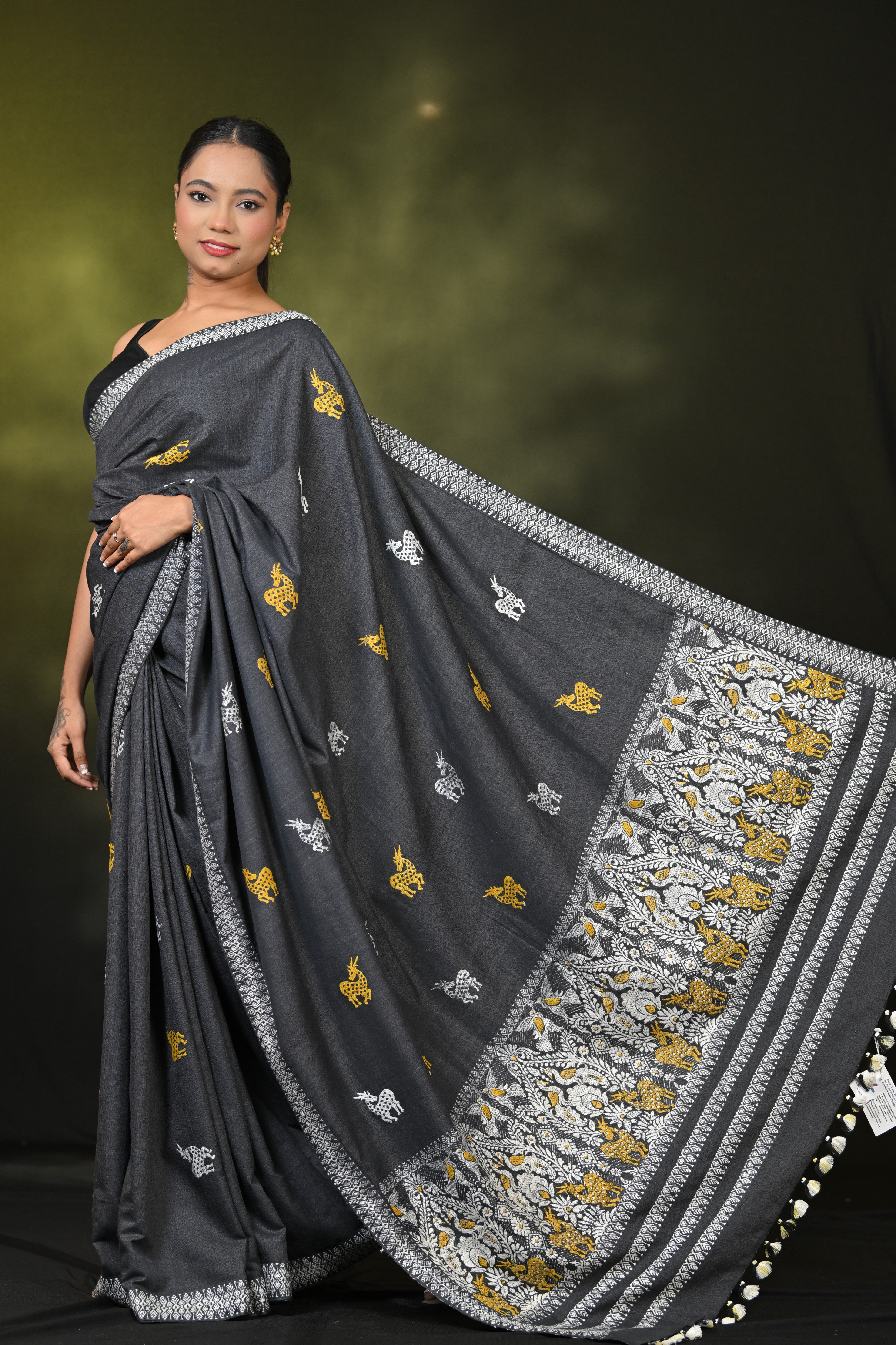 HANDWOVEN NATURAL DYE ASSAM AHIMSA (ERI) SILK SAREE ERS3676