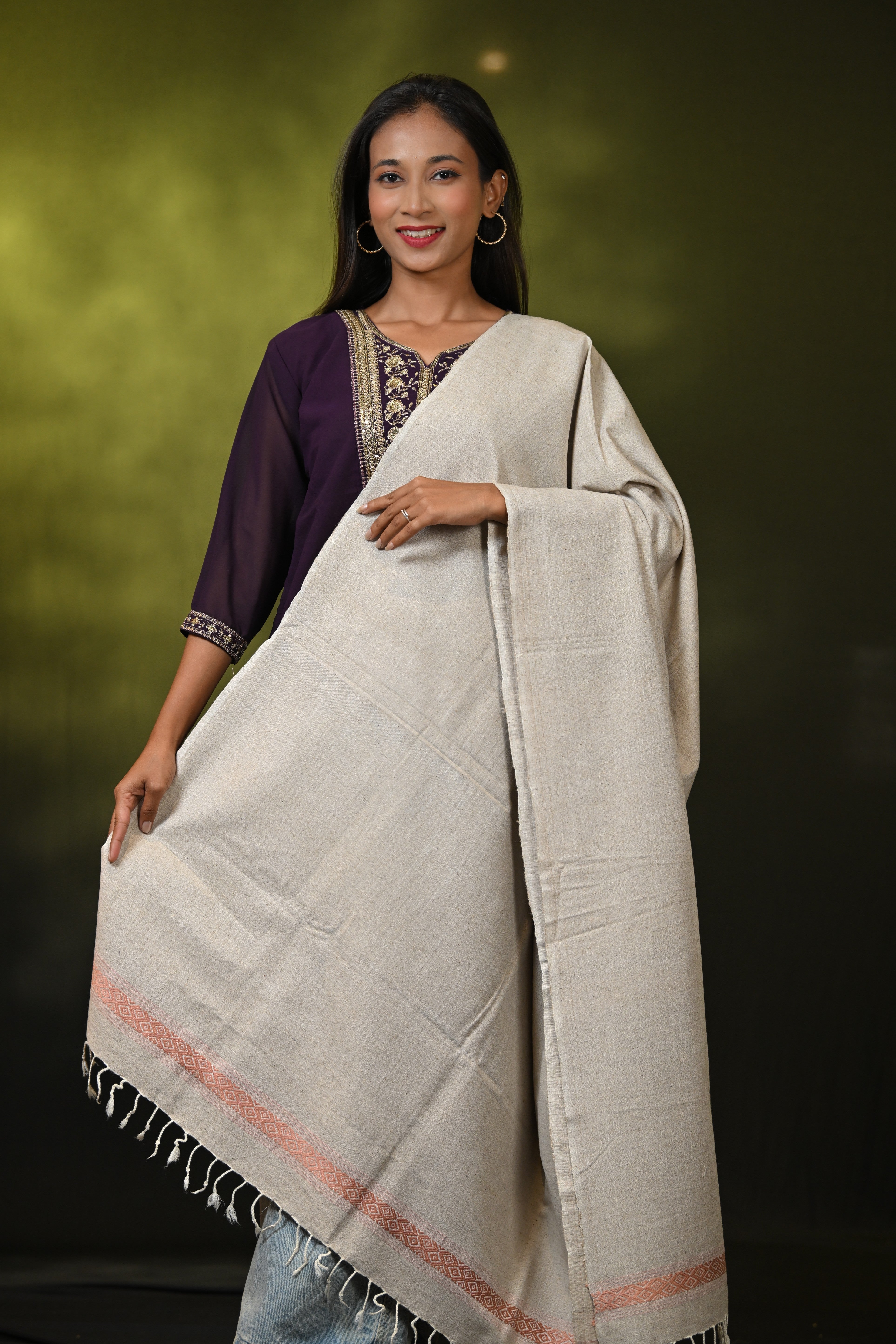 HANDWOVEN ASSAM ERI SILK SHWAL ESSH7013