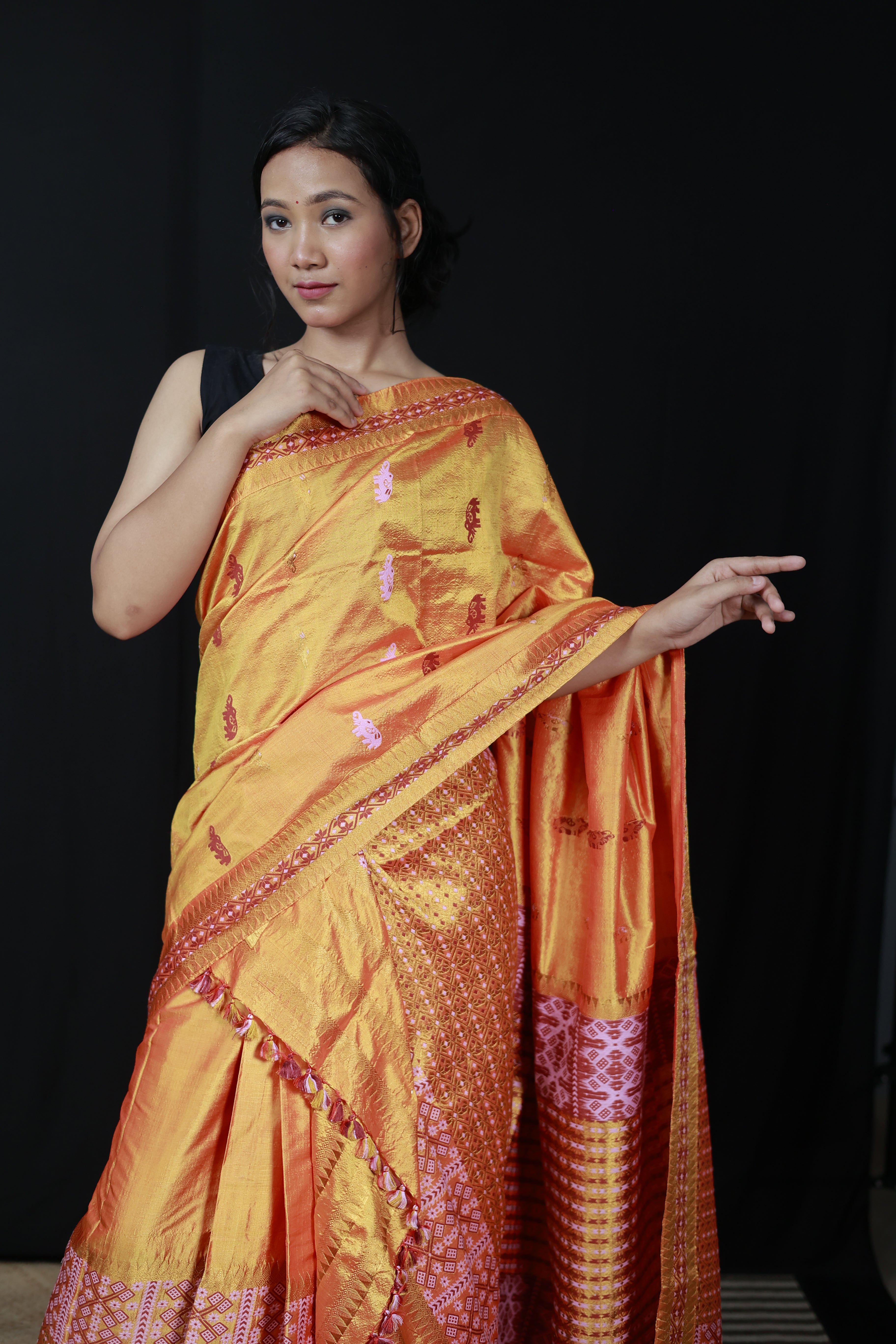 HANDWOVEN ASSAM PAT SILK MEKHALA CHADOR ASMC11