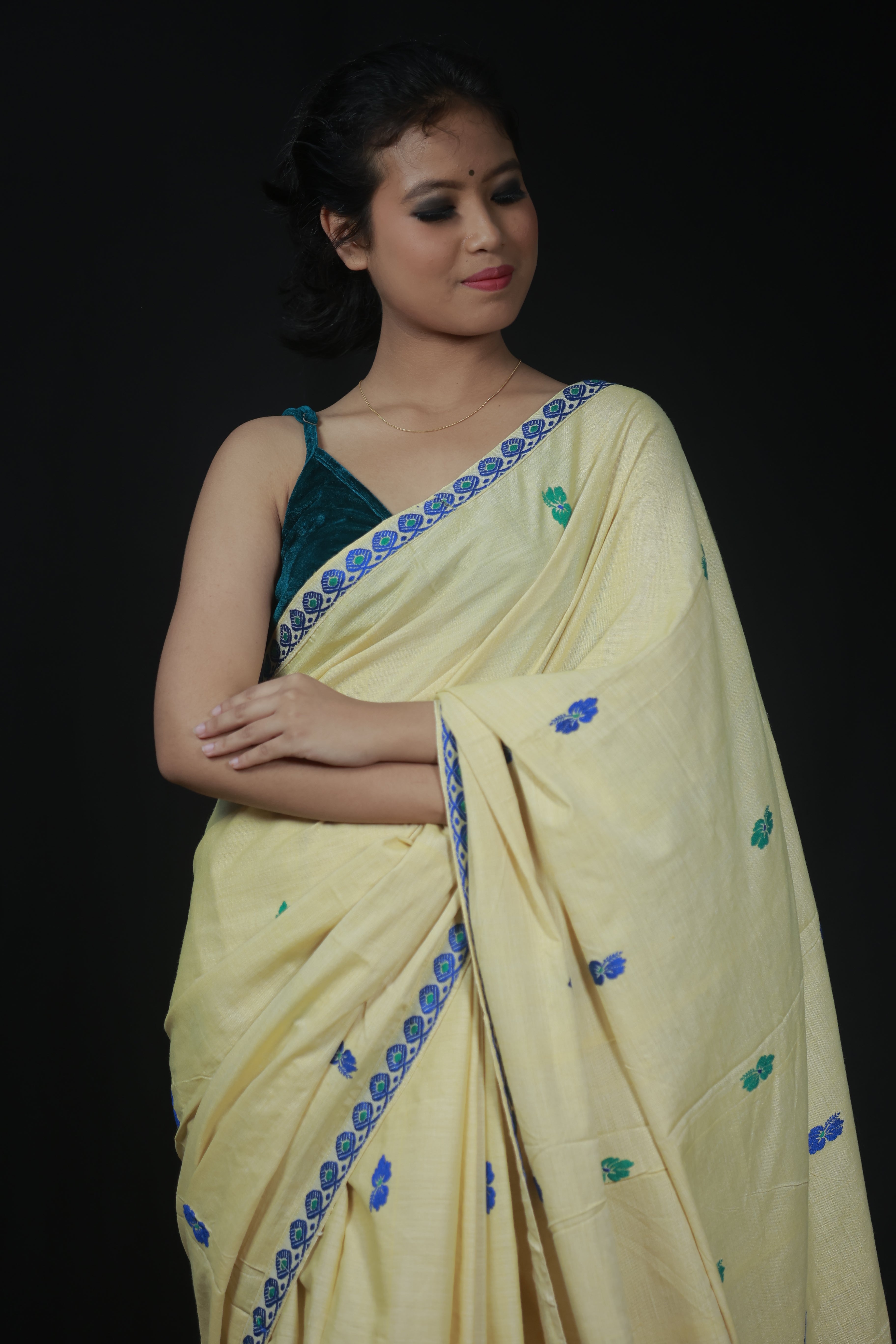 HANDWOVEN NATURAL DYE ASSAM AHIMSA (ERI) SILK SAREE ESS14