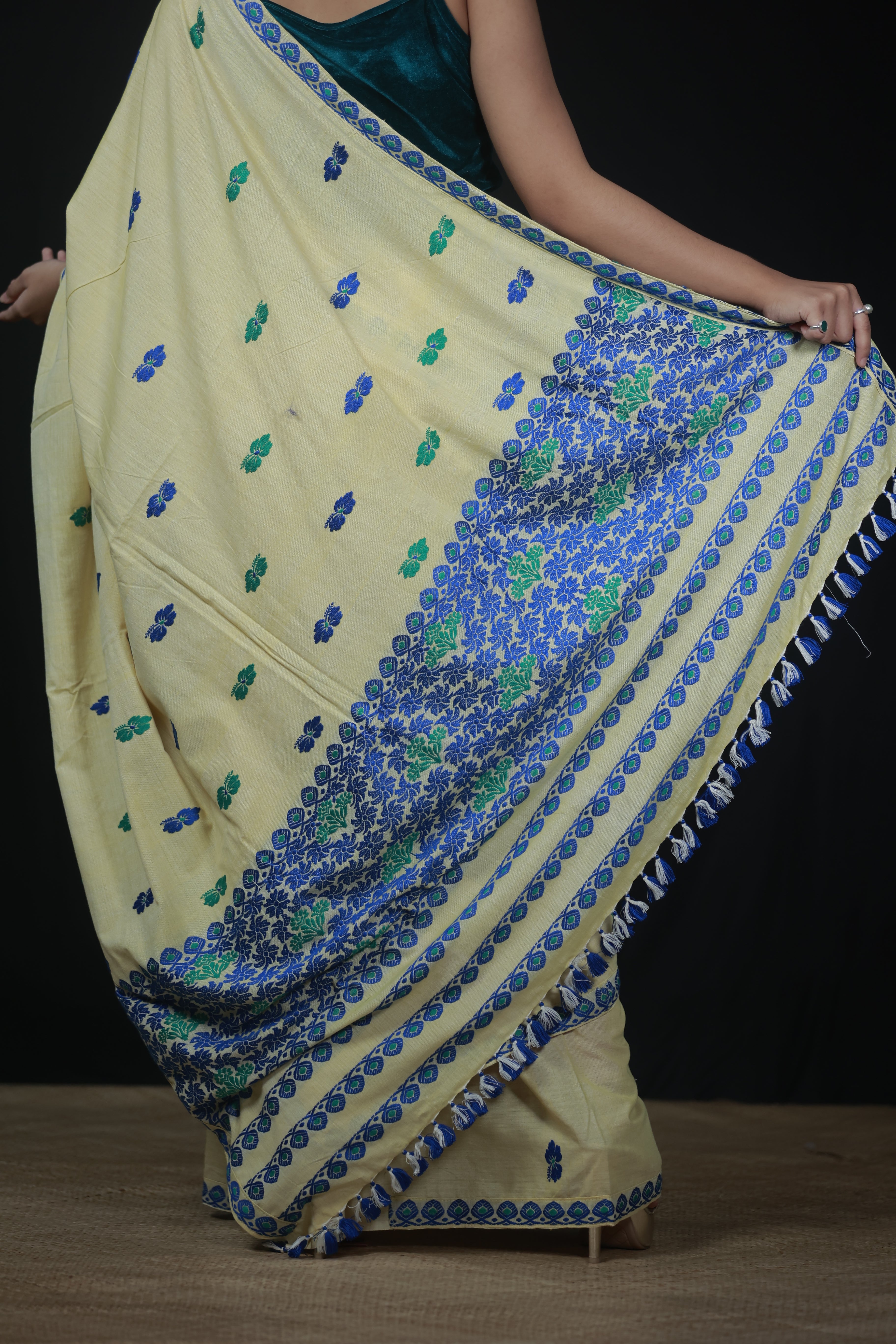 HANDWOVEN NATURAL DYE ASSAM AHIMSA (ERI) SILK SAREE ESS14
