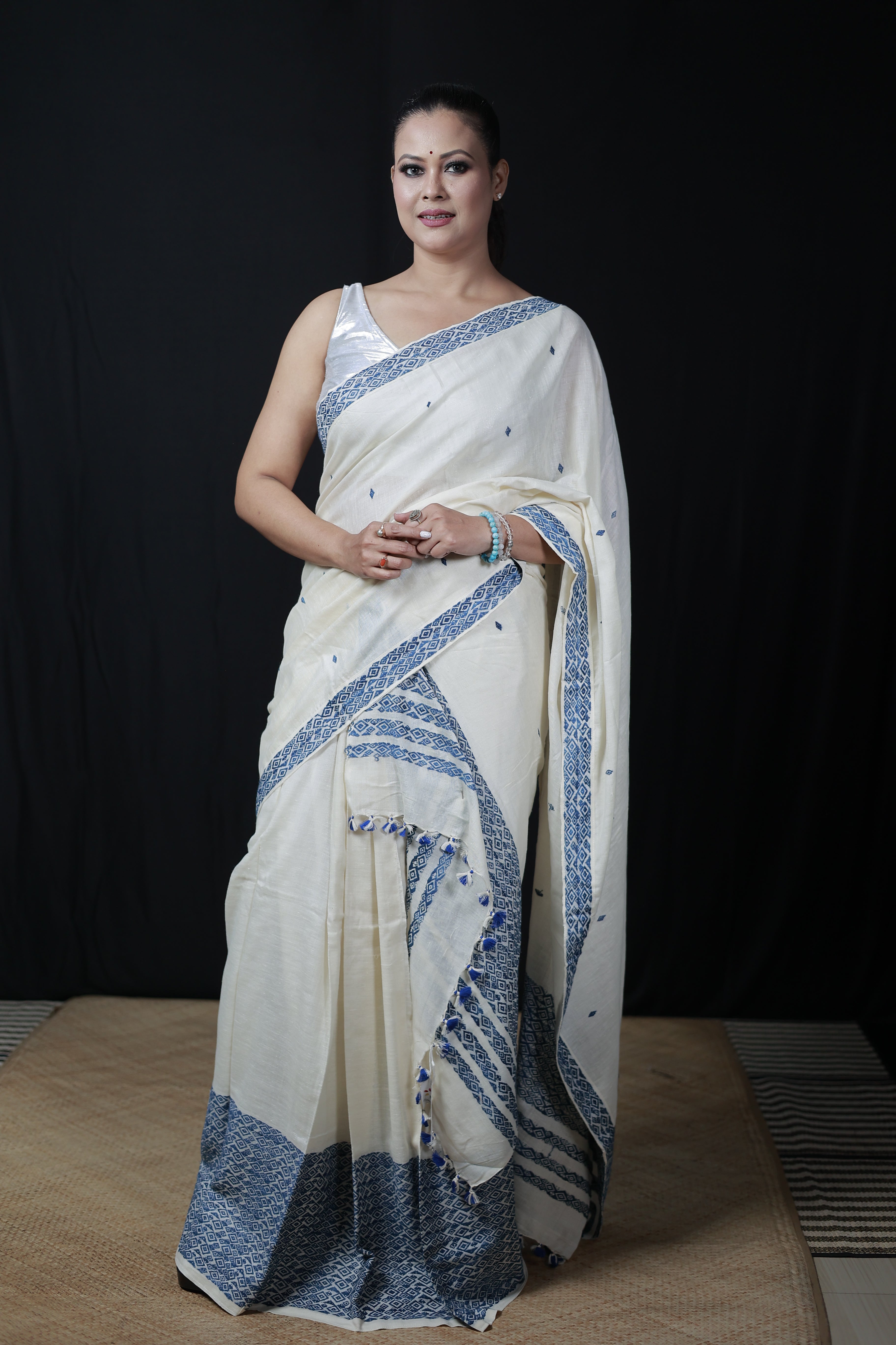 HANDWOVEN ASSAM AHIMSA (ERI) SILK MEKHLA CHADOR ESMC05