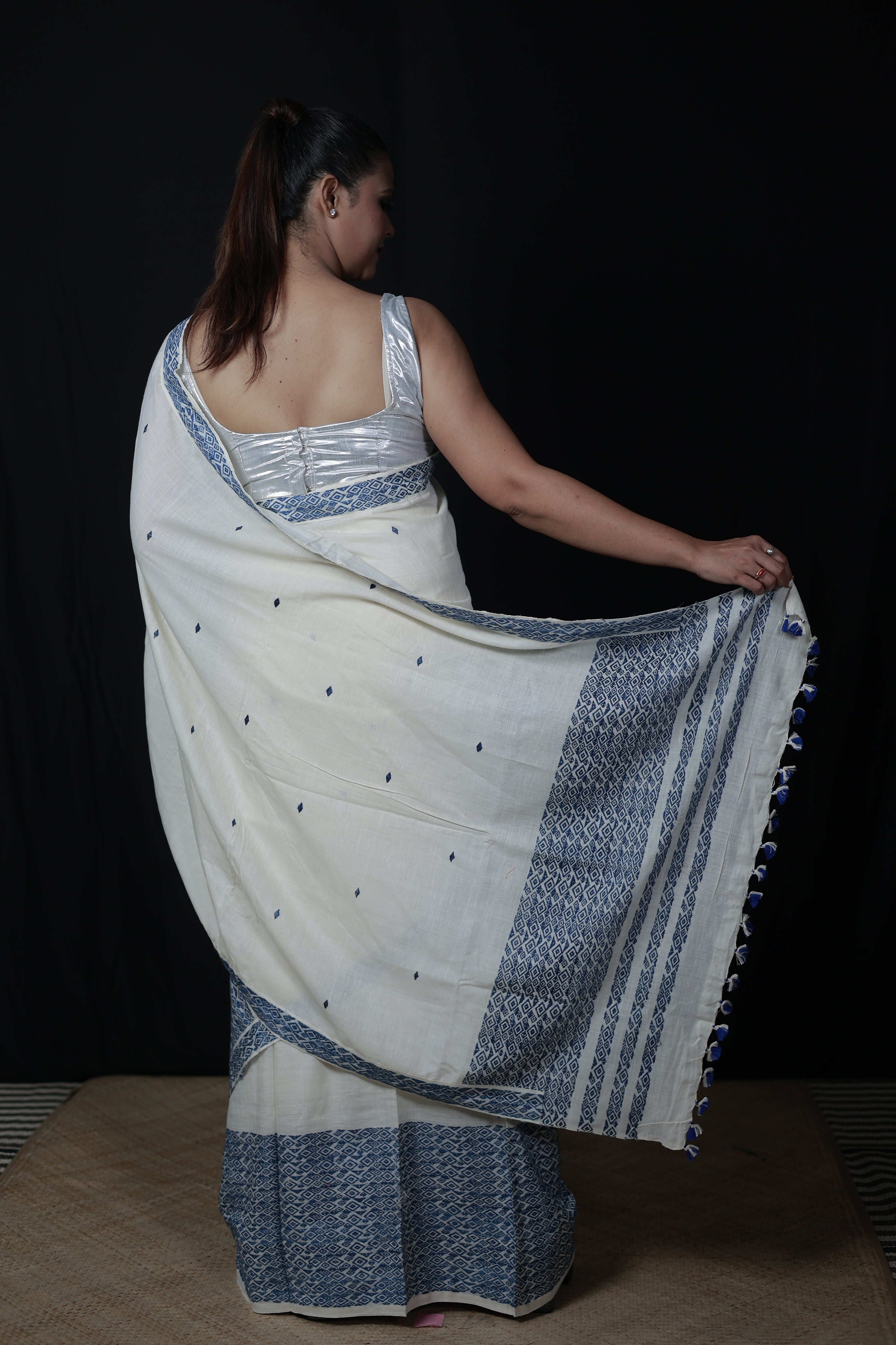HANDWOVEN ASSAM AHIMSA (ERI) SILK MEKHLA CHADOR ESMC05