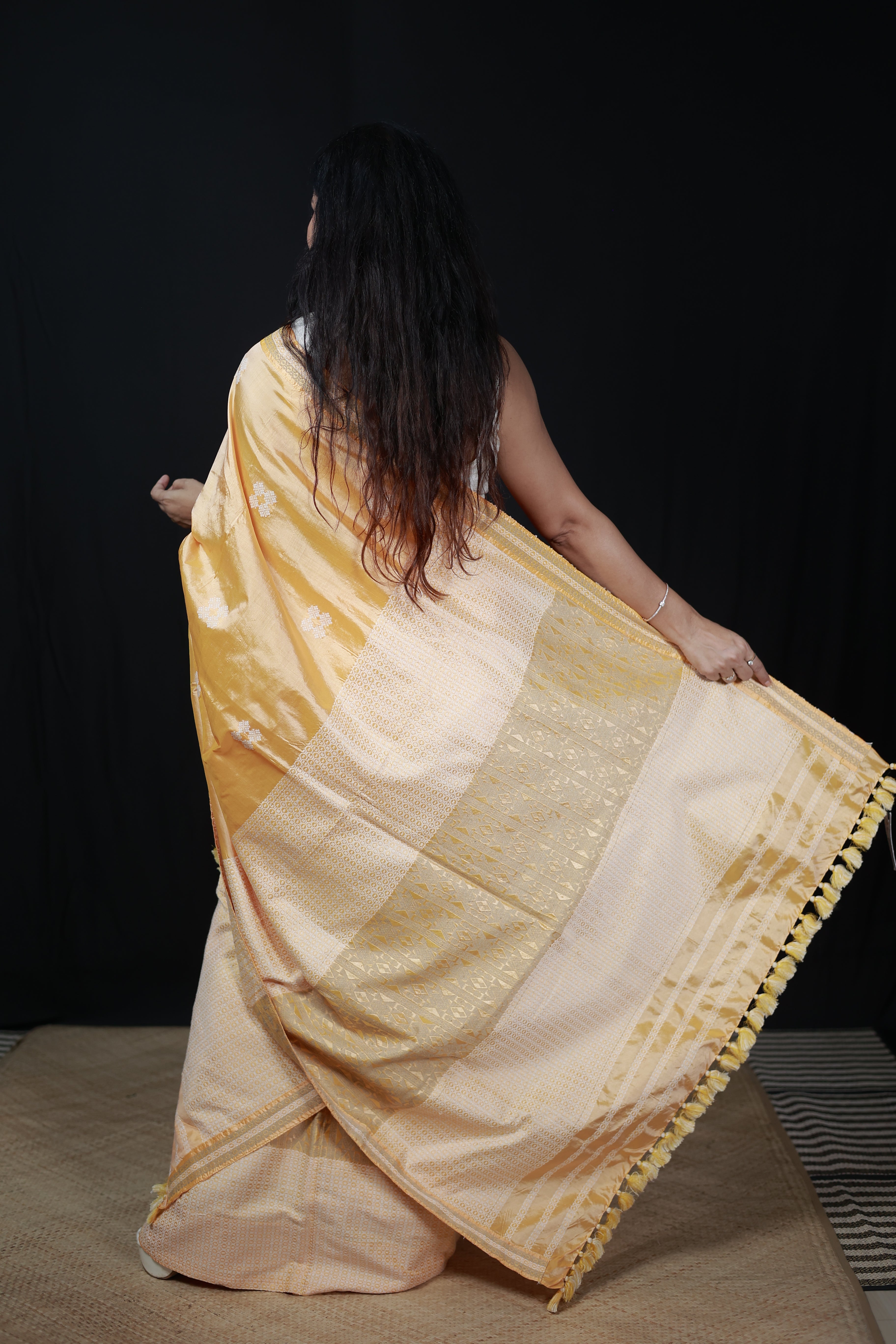 HANDWOVEN ASSAM PAT SILK MEKHALA CHADOR ASMC11