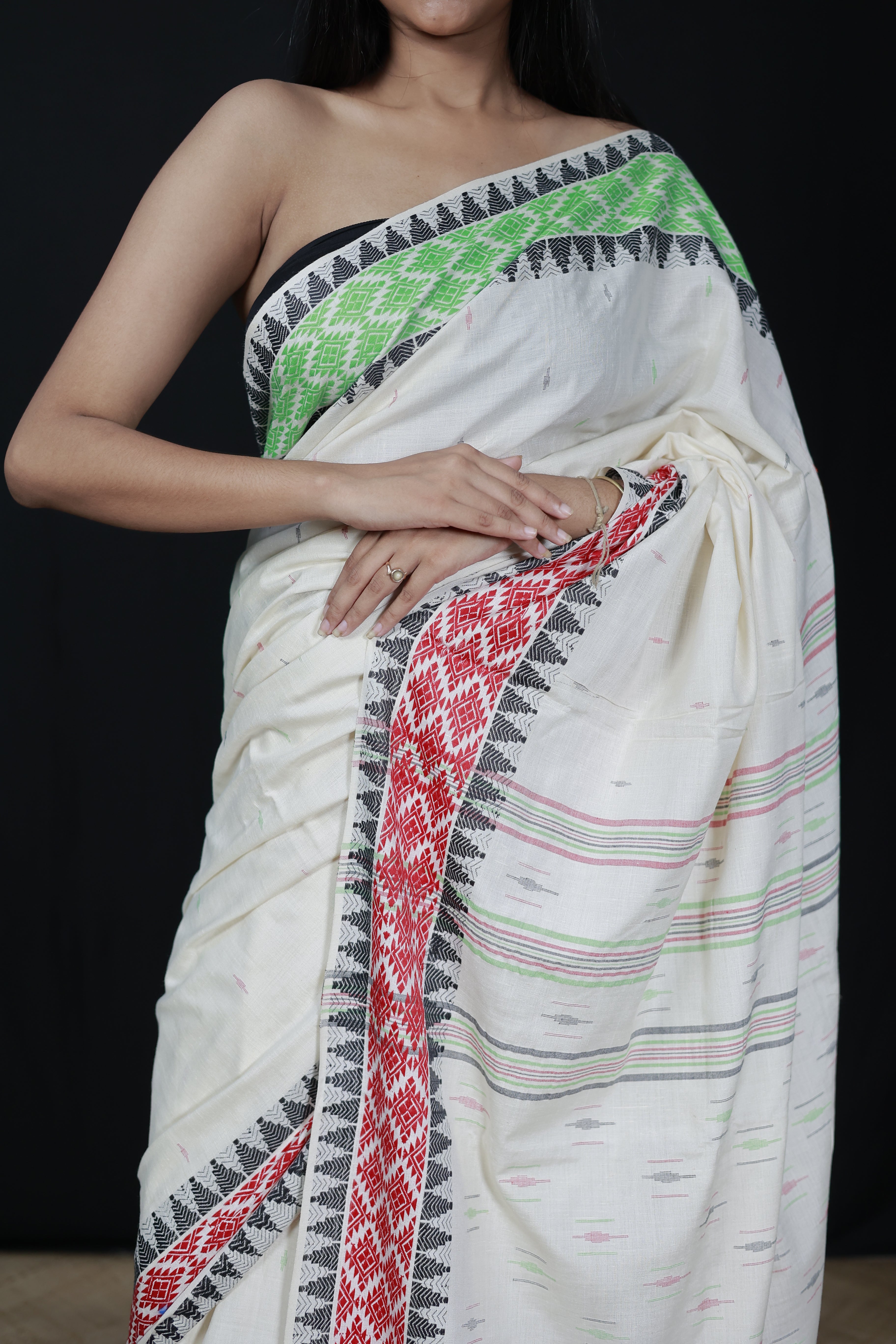 HANDWOVEN NATURAL DYE ASSAM AHIMSA (ERI) SILK SAREE ESS01
