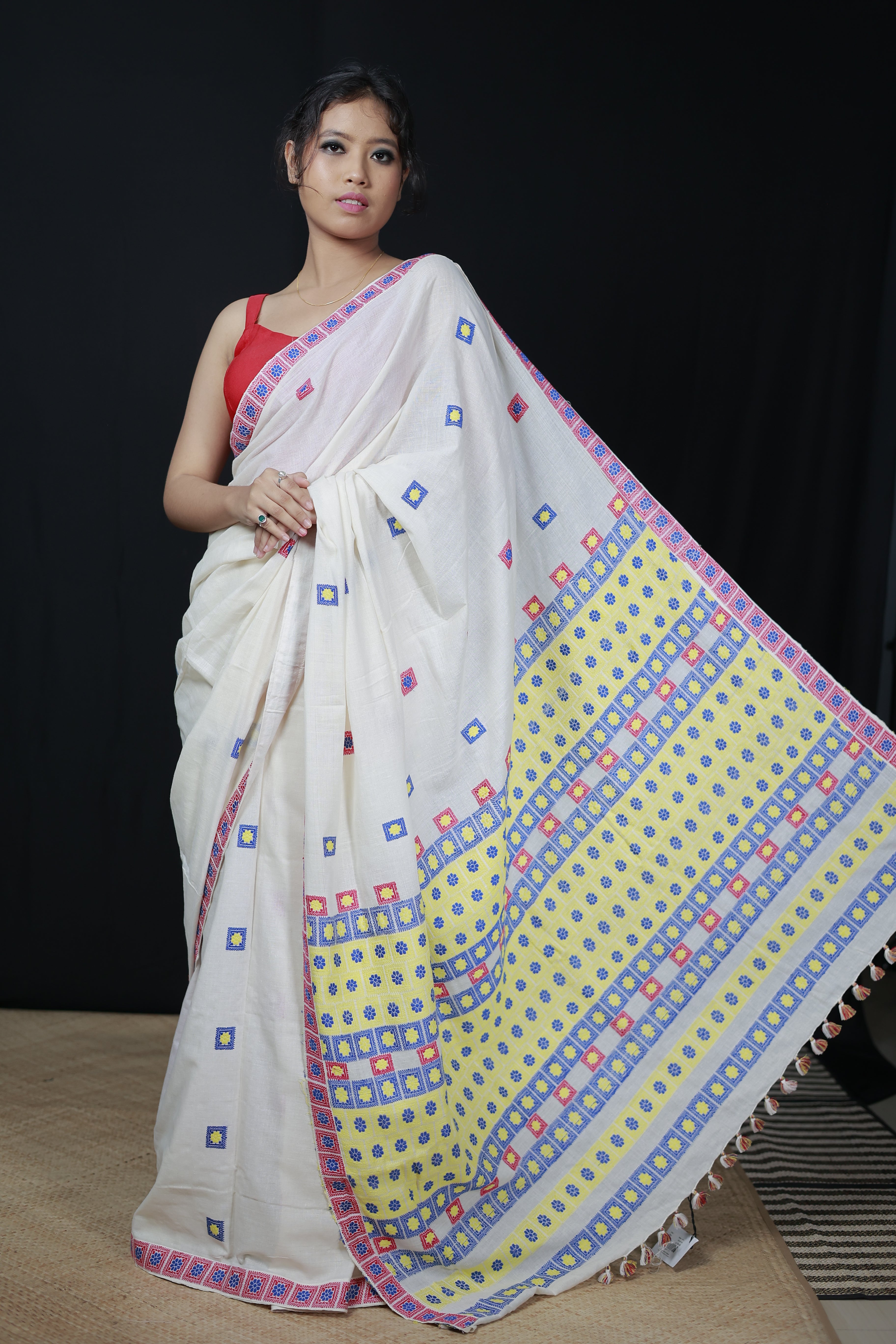 HANDWOVEN NATURAL DYE ASSAM AHIMSA (ERI) SILK SAREE ESS03