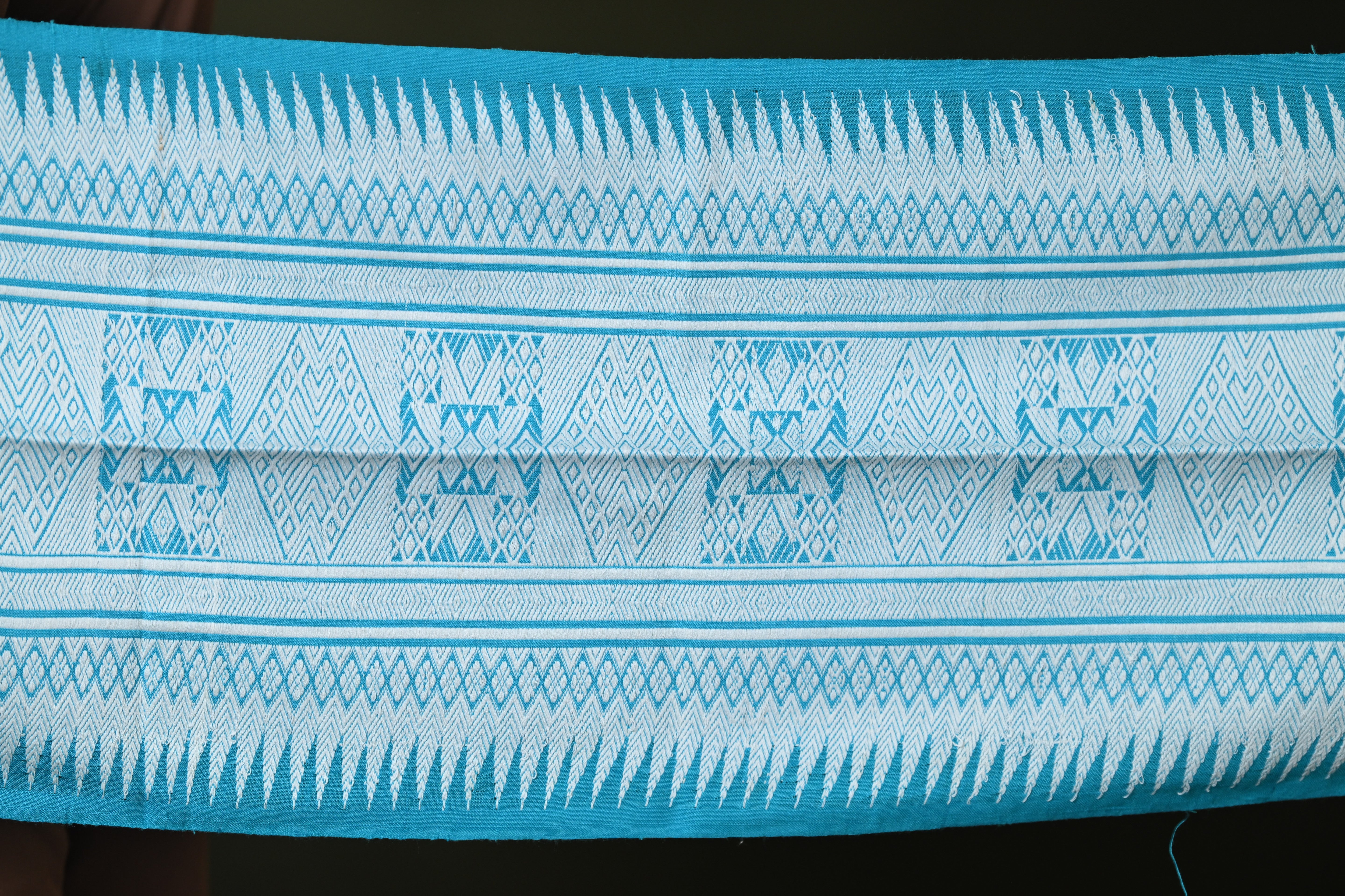 HANDWOVEN ASSAM COTTON STOLE CAR6655