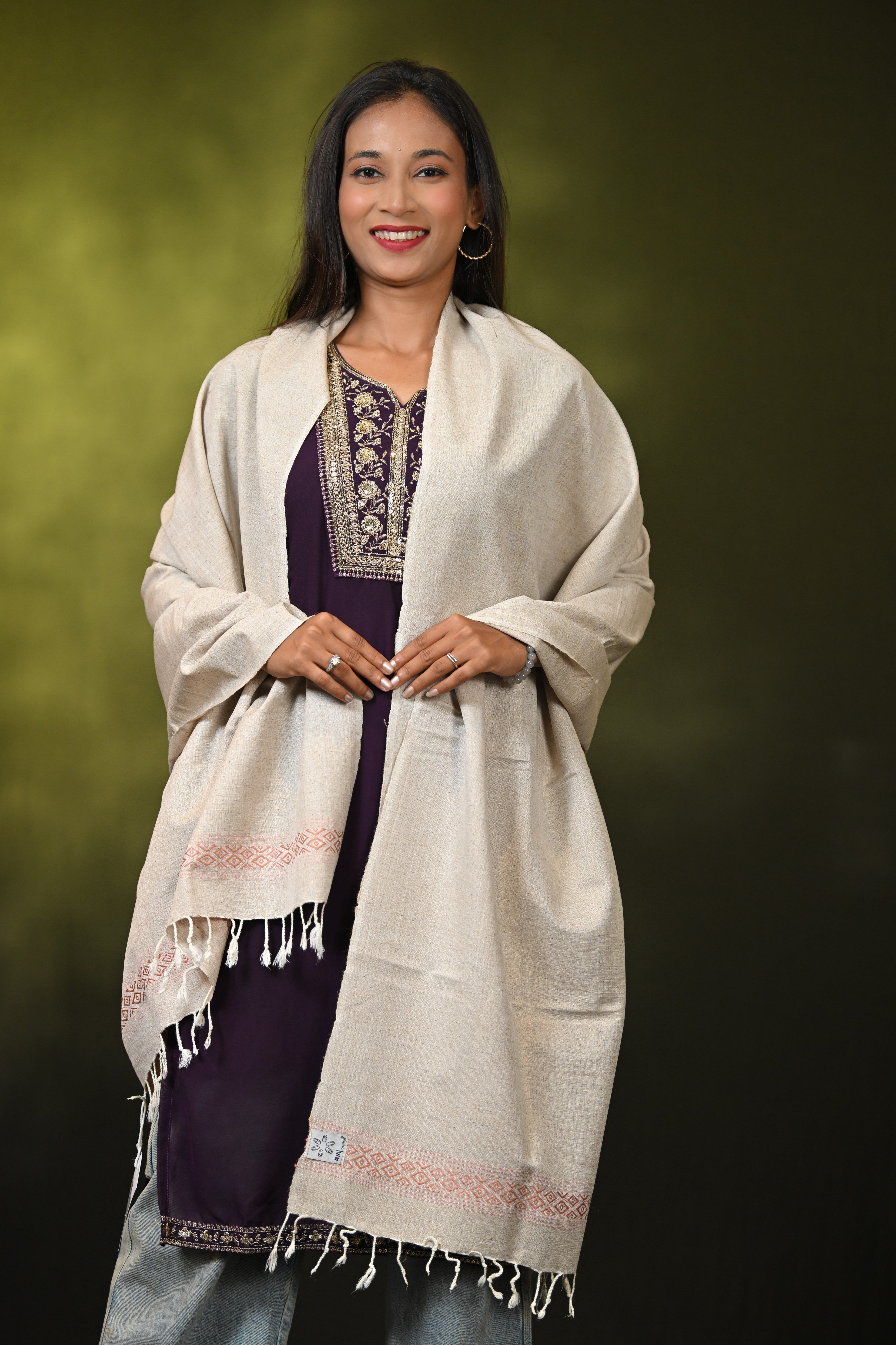 HANDWOVEN ASSAM ERI SILK SHWAL ESSH7013